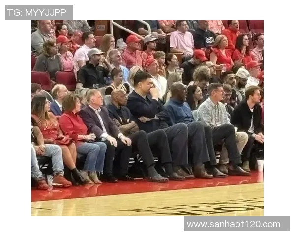 姚明重返赛场再展风采球迷期待传奇巨星的精彩表现与感动时刻